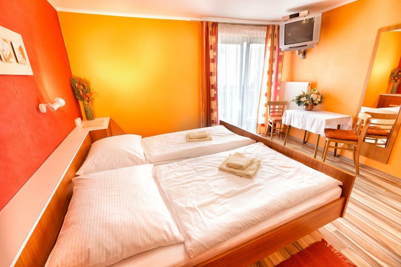 Pension Stausee ซังคท์ยาค็อบ อิม โรเซนทาล ภายนอก รูปภาพ